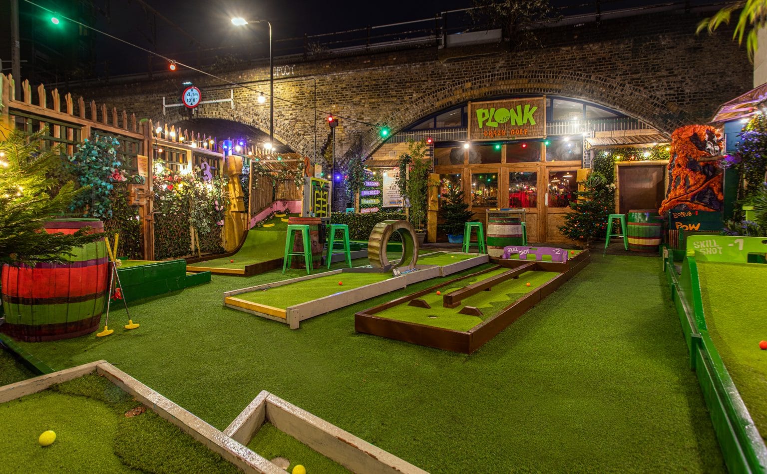 Crazy Golf Design ┃ Bespoke Mini Golf Designers ┃ Plonk Studios UK